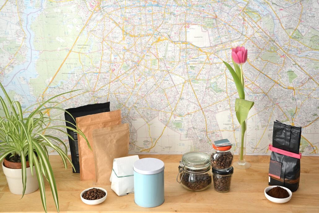 Paquetes con válvula unidireccional para dejar salir el gas del café recién tostado, frascos herméticos que protegen el café del aire y café molido, guardado comprimido y hermético.